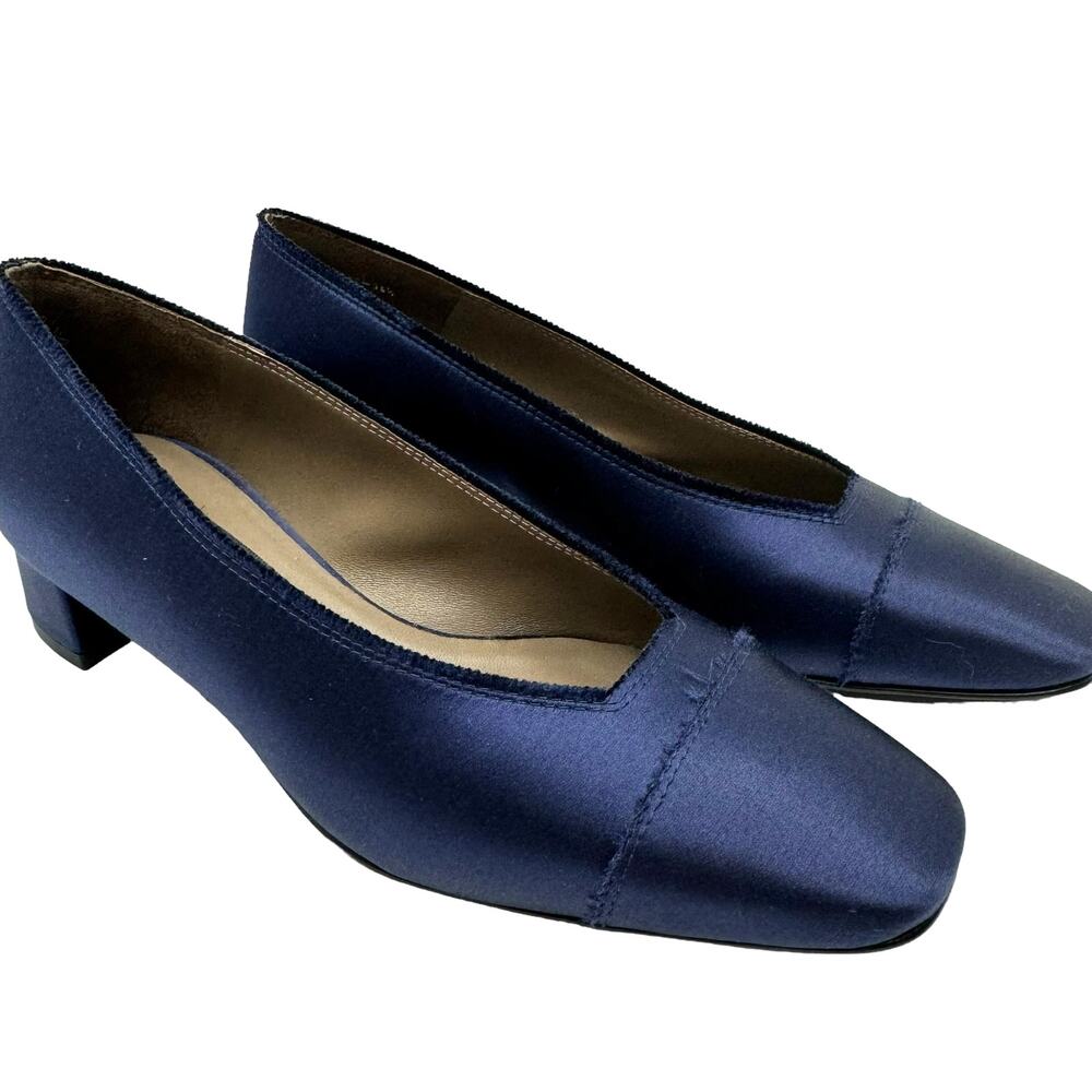 Pedro Garcia Eladia NEW Navy Silk Satin Low Block Heel Slip On Pump $550 - Picture 9 of 14
